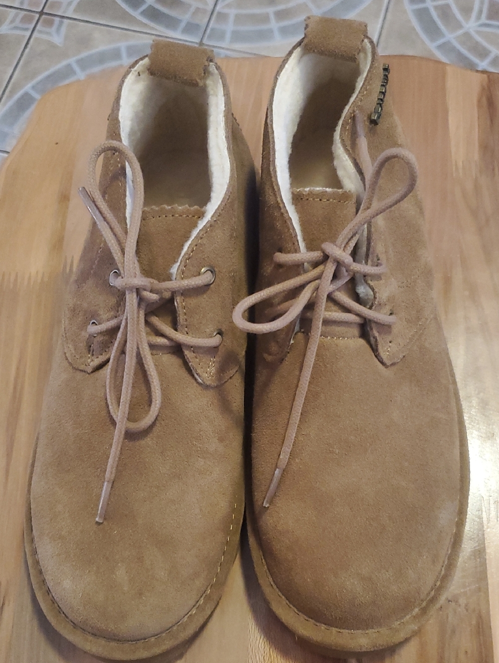 BearPaw Men's Tan Suede Chukka Boots